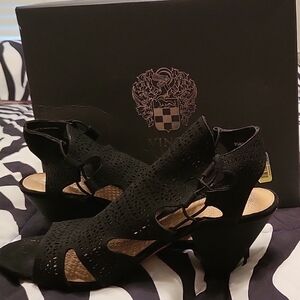 Vince Camuto Black Wedge Shoes with Shiny Embellishments